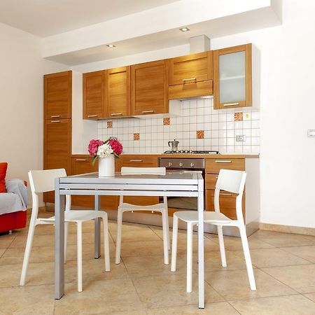 Residence Villa Lo Scoglietto Сан Винченцо Екстериор снимка